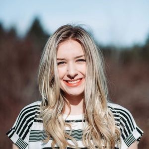 Meet your Posher, Casey